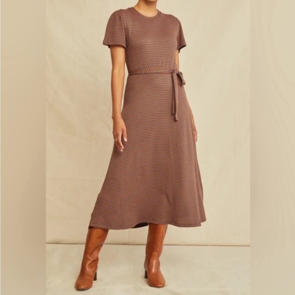 Amour Vert Brown Houndstooth Short Sleeve A-Line Midi Dress XS
